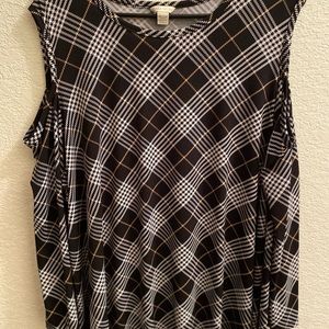 Size 18/20 Cato black striped shirt with cold shoulders